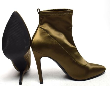 E & O Branded Women's Boots 39