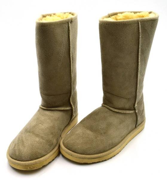 TRENDYOL Snow boots 36