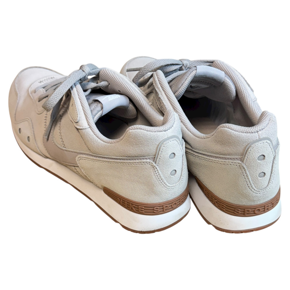 Nike Venture Runner BUTY SPORTOWE męskie 46