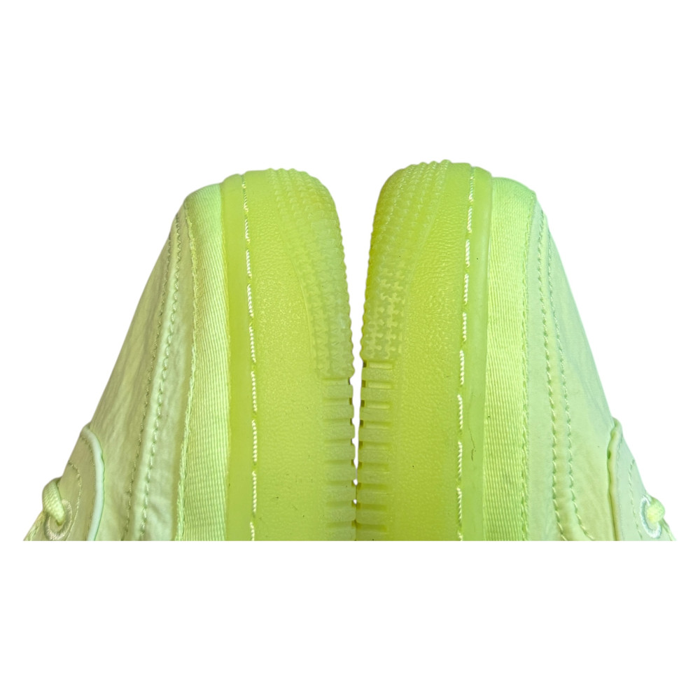 Nike Air Force 1 High Shell Is Covered In Volt Exteriors BUTY SPORTOWE damskie 36.5