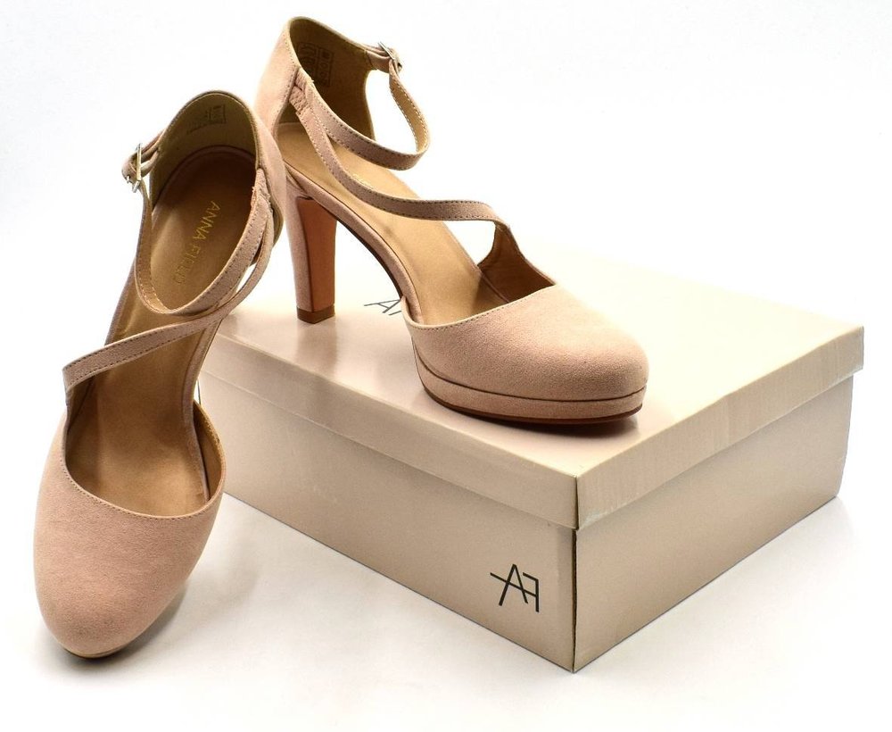 AF branded women's pumps 40