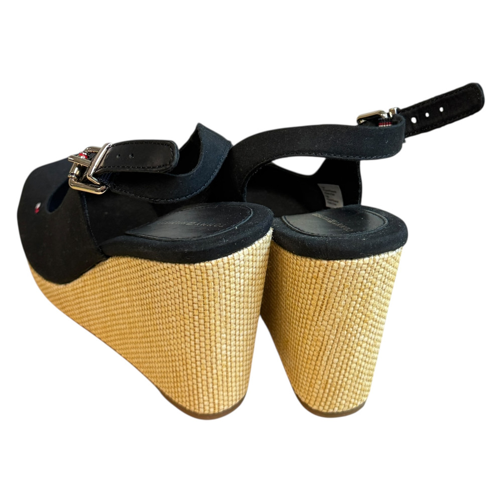 Tommy Hilfiger Iconic Elena SANDAŁY espadryle damskie 40