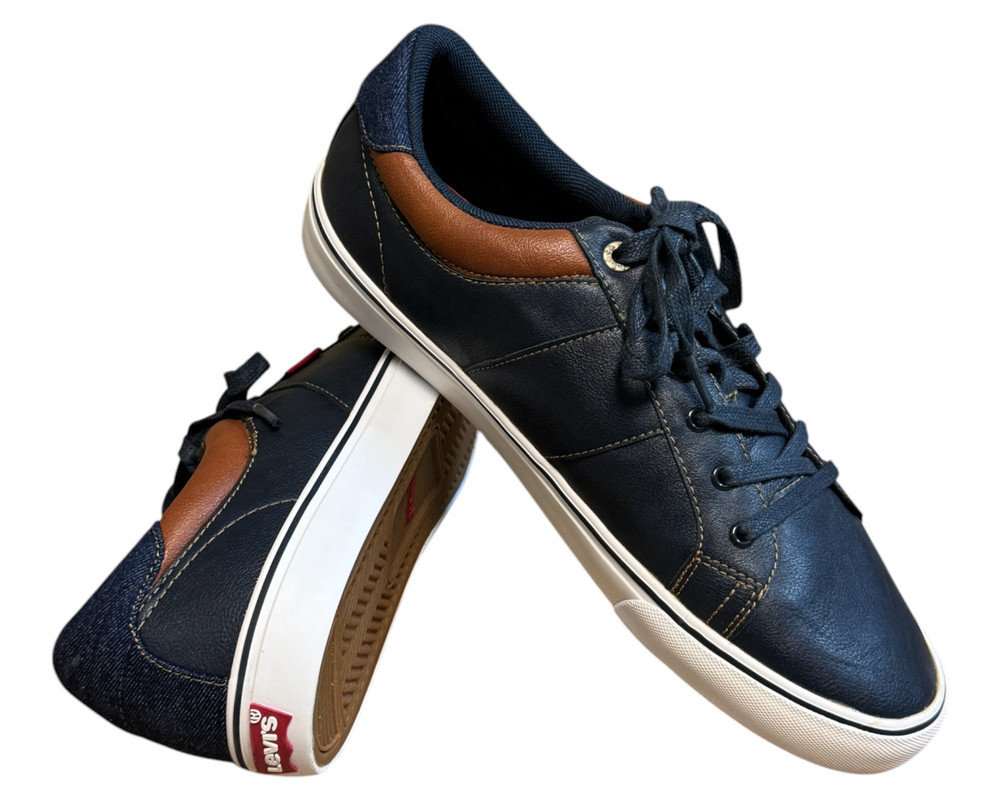 Levi`s Abbot TRAMPKI  męskie 44