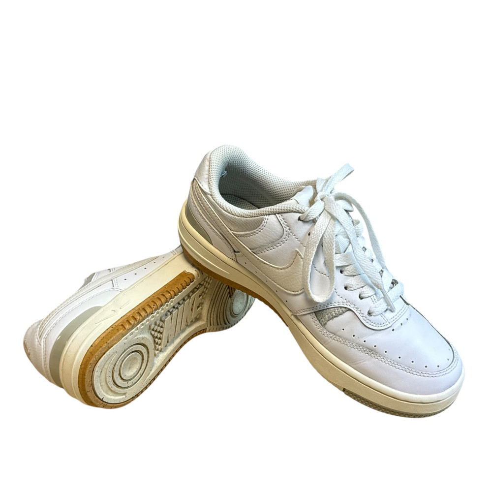 Nike GAMMA FORCE BUTY SPORTOWE damskie 37,5