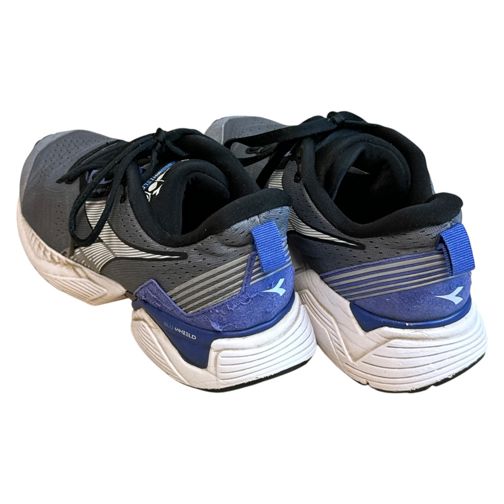 Diadora Mythos Blushield Vigore2 BUTY SPORTOWE męskie 44