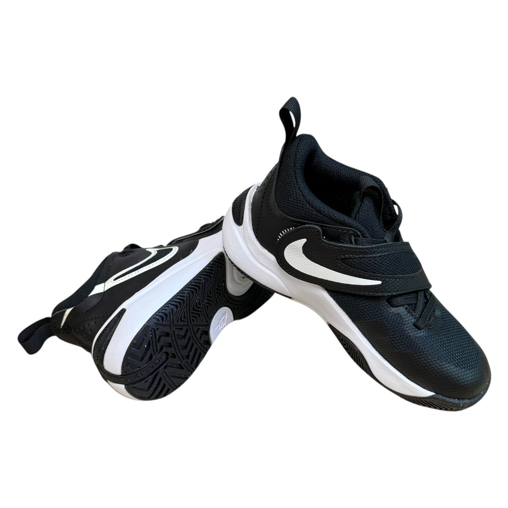 Nike Team Hustle D BUTY SPORTOWE dziecięce 28.5/29.5