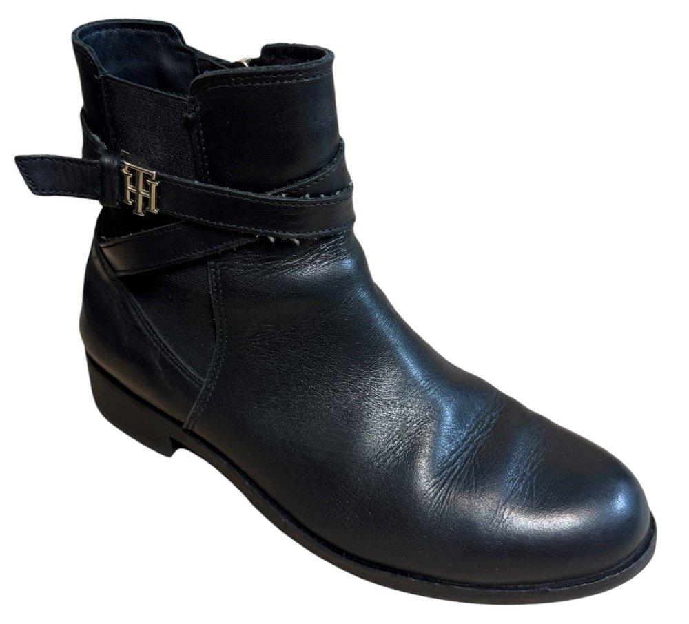 Tommy Hilfiger Th Hardware On Belt Flat Boot BOTKI  damskie 37