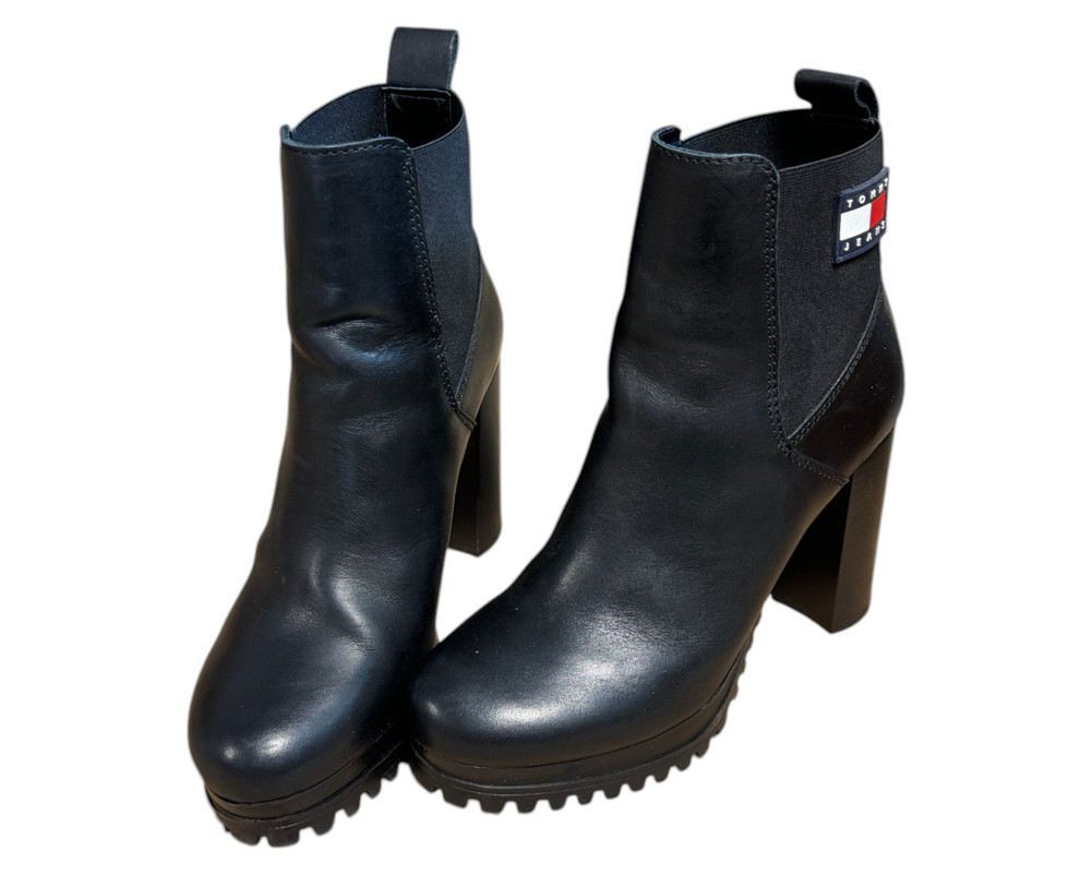 Tommy Jeans Tjw New Ess  BOTKI  damskie 38