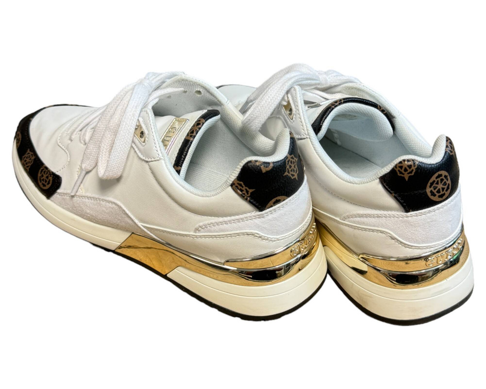 Guess Moxea  BUTY SPORTOWE  damskie 38