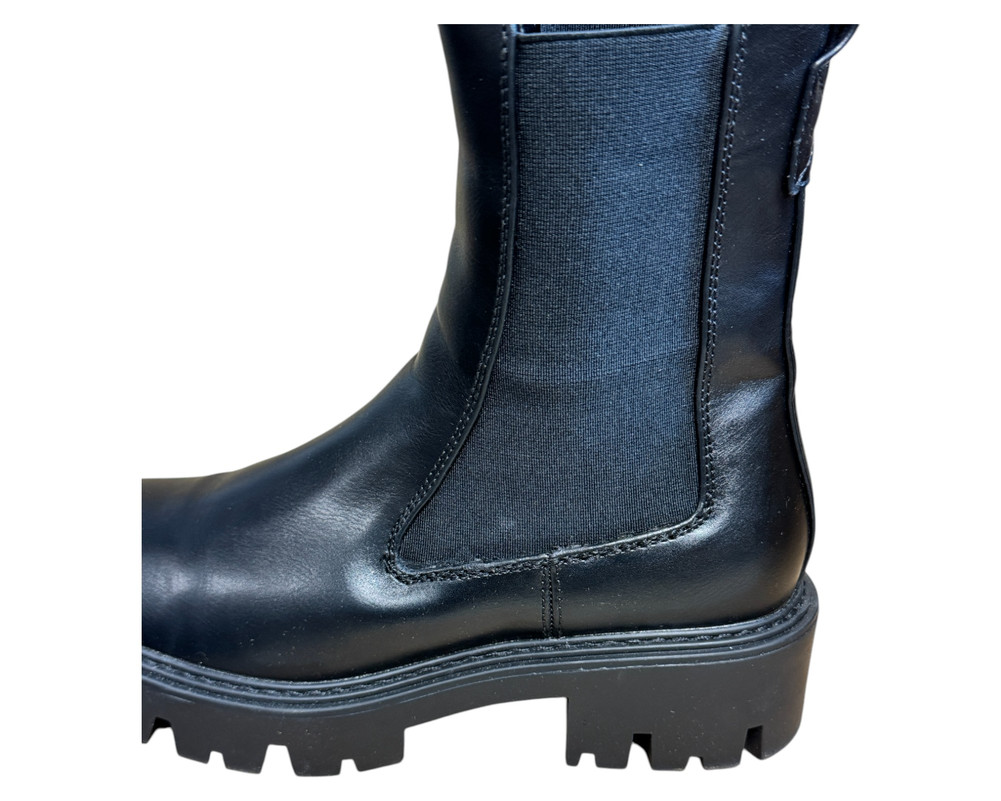 Only  BOTKI  damskie 38