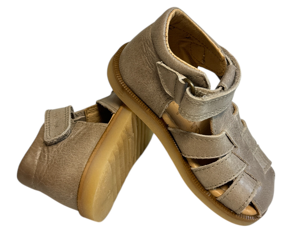 Pom Pom  SANDAŁY  dziecięce 23