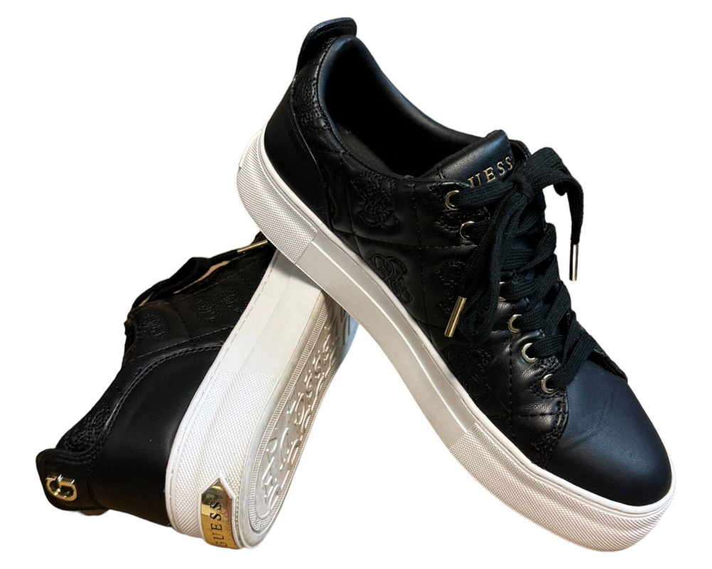 Guess Gianele4 TRAMPKI  damskie 39