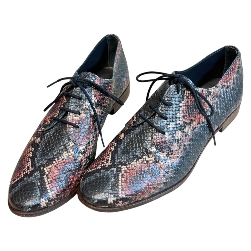 San Marina PÓŁBUTY damskie 39