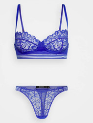 Missguided Komplet bielizny S