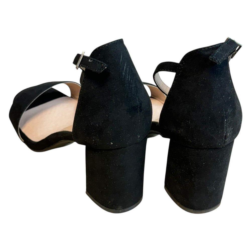 About You Alisha SANDAŁY damskie 40