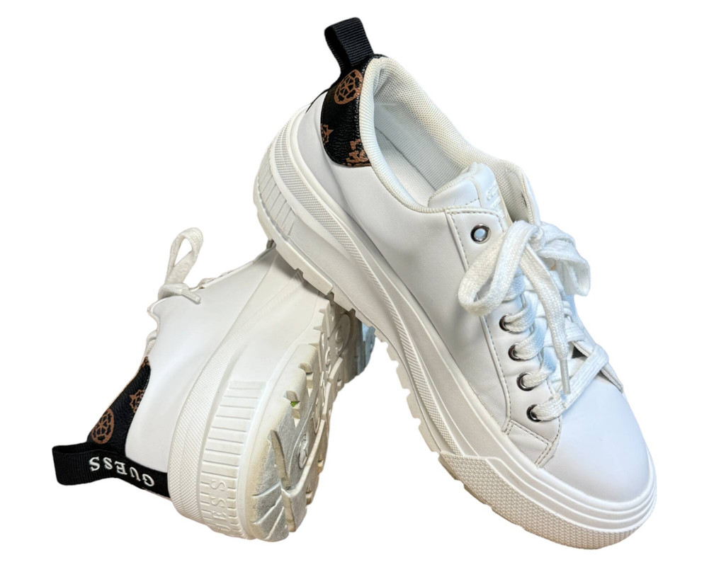 Guess  TRAMPKI  damskie 38