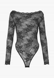 Monica Geuze X NA-KD Body XXS