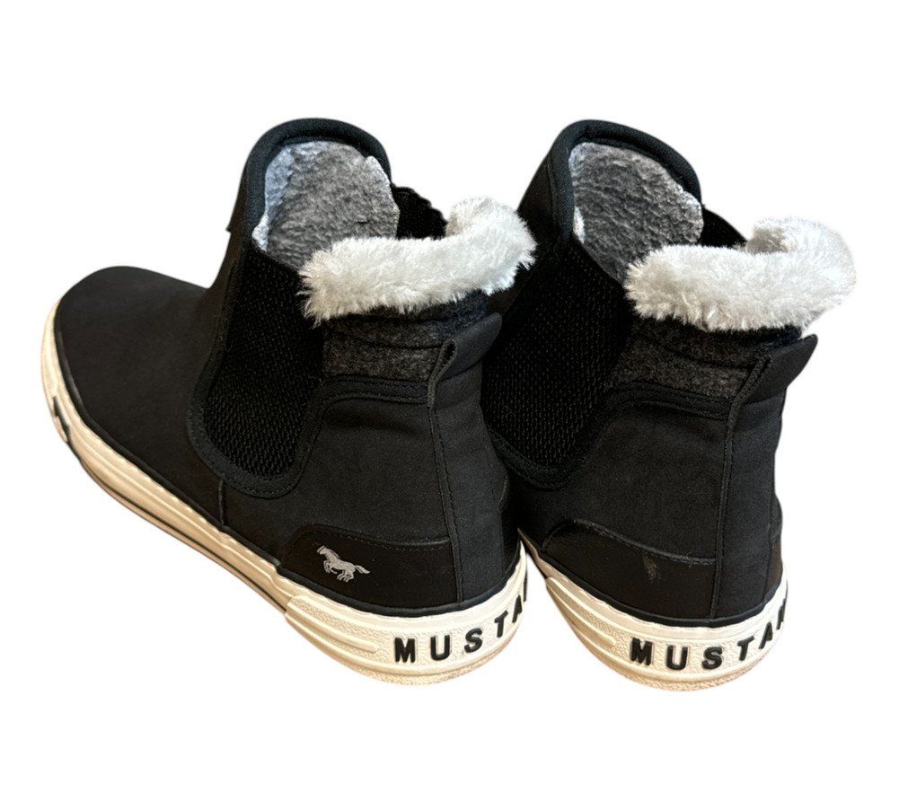 Mustang  BOTKI  damskie 38