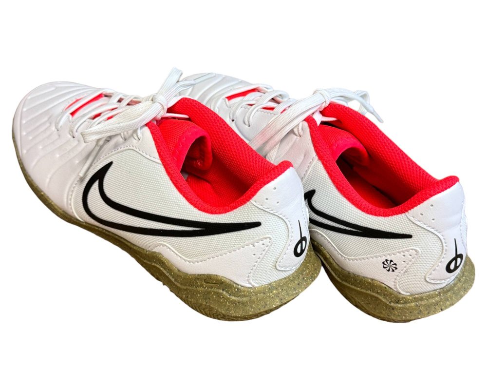 Nike Tiempo Legend 10 Club IC BUTY SPORTOWE Halówki dziecięce 36/36.5