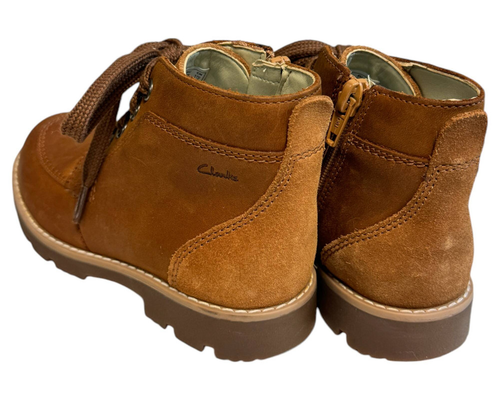 Clarks  BOTKI  dziecięce 28.5