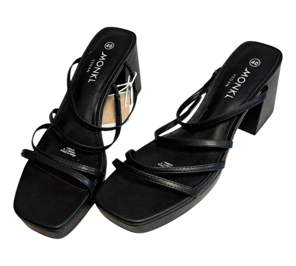 Monki  KLAPKI  damskie 40