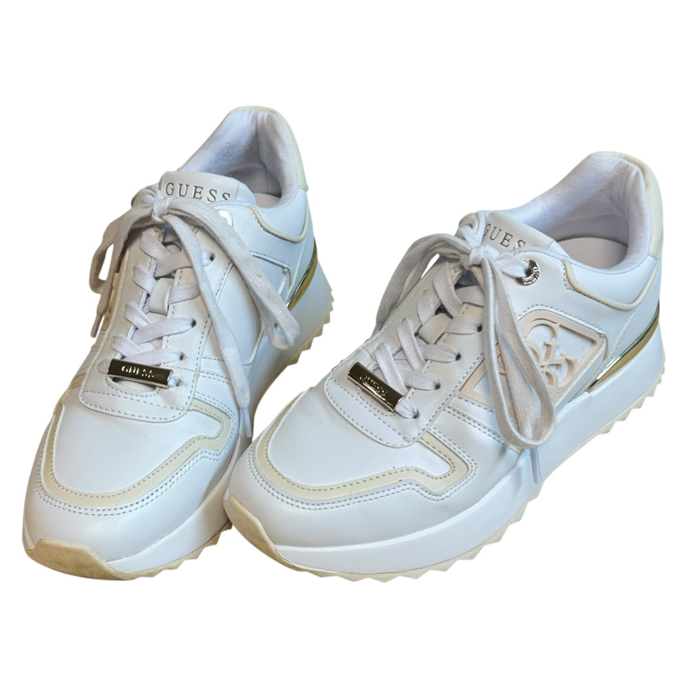 Guess KOYAA BUTY SPORTOWE damskie 39