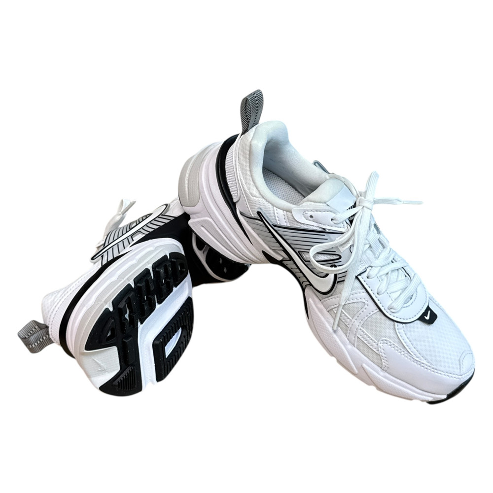 Nike V2K Run BUTY SPORTOWE damskie 36/36.5