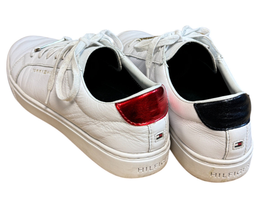 Tommy Hilfiger  TRAMPKI  damskie 38