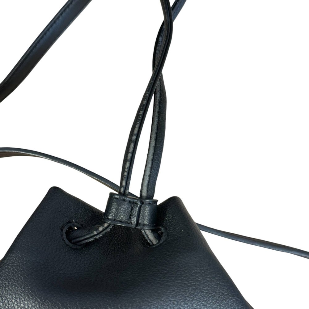 Torebka Calvin Klein Ck Must Bucket Bag Sm