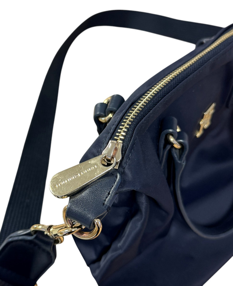 Torebka Tommy Hilfiger  Poppy Th Small Tote AW0AW15640