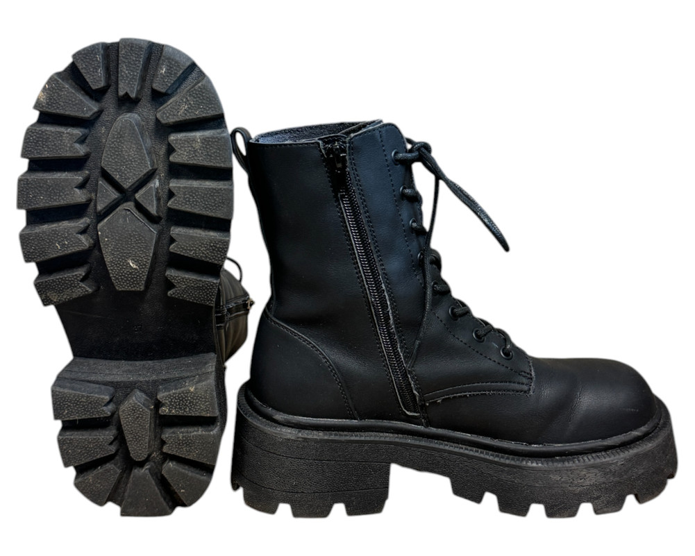 Only  BOTKI  damskie 37