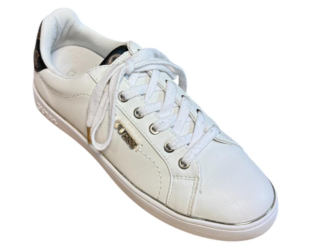 Guess BECKIE  TRAMPKI  damskie 41