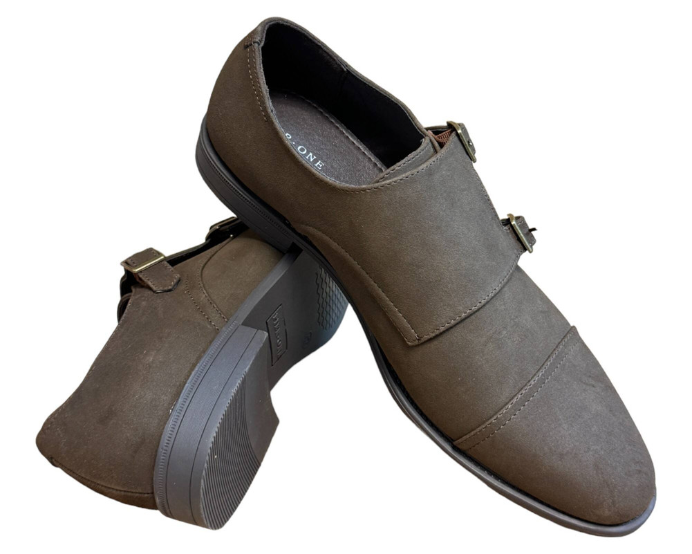 Pier One  PÓŁBUTY  męskie 42