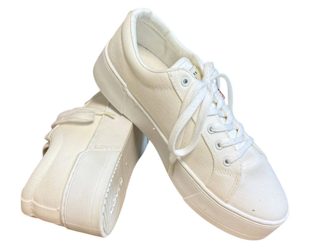 Levi`s TIJUANA 2.0 TRAMPKI  damskie 39/38