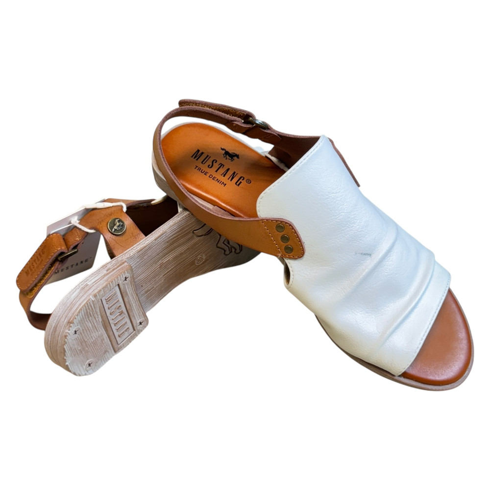 Mustang SANDAŁY damskie 38