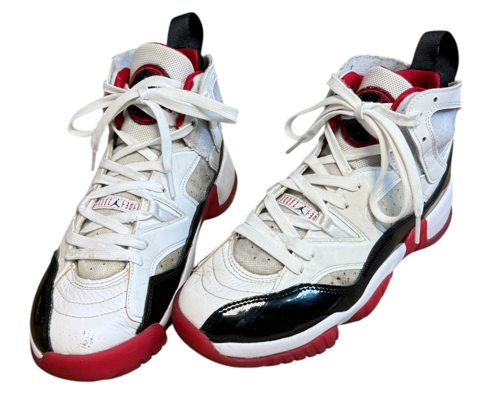 Jordan JUMPMAN TREY TWO BUTY SPORTOWE wysokie dziecięce 39