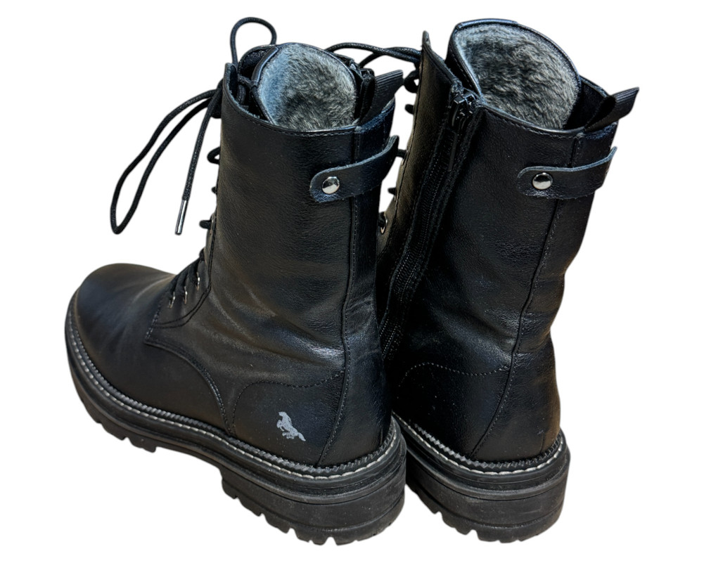 Mustang  BOTKI  damskie 38