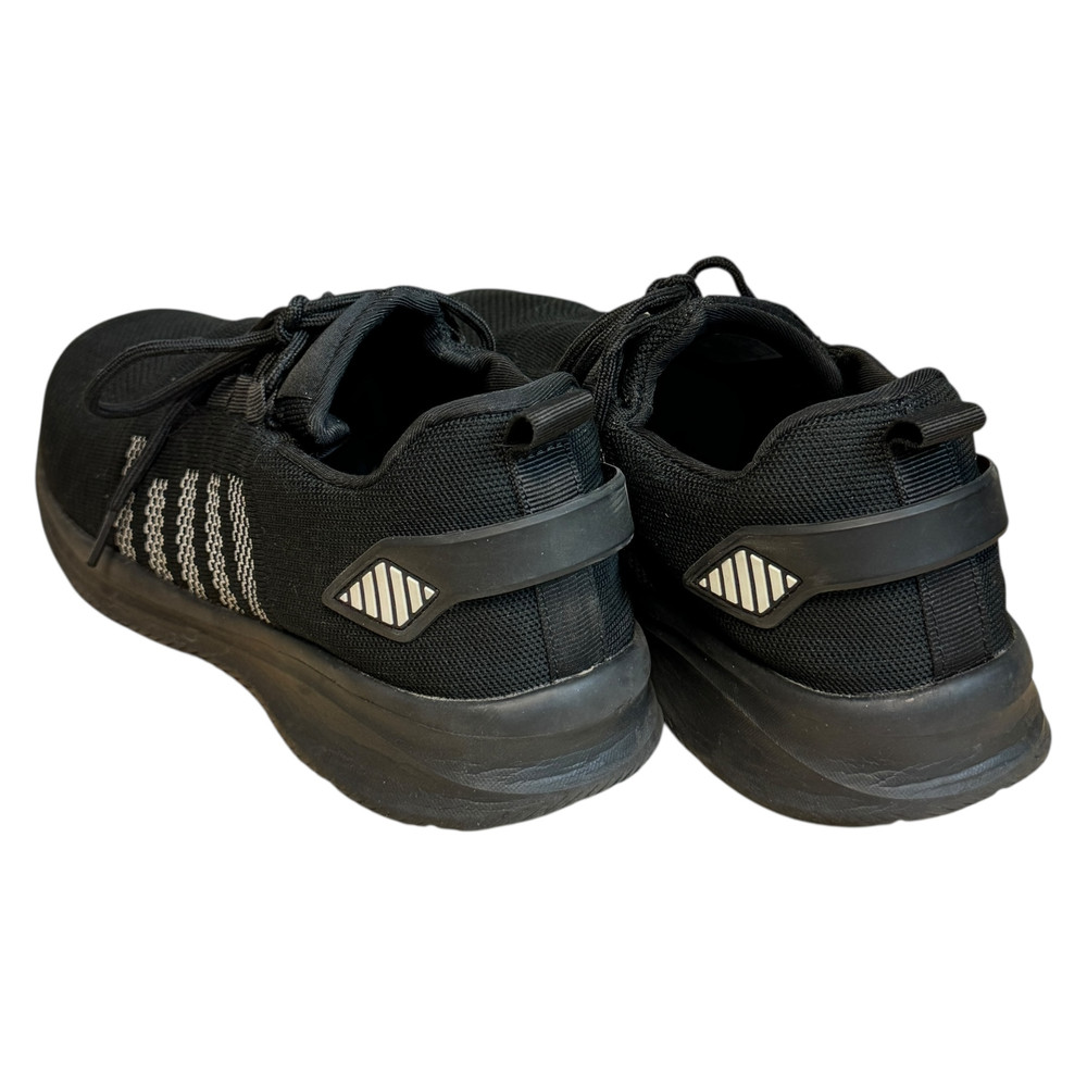 Flowing Plume BUTY SPORTOWE męskie 42