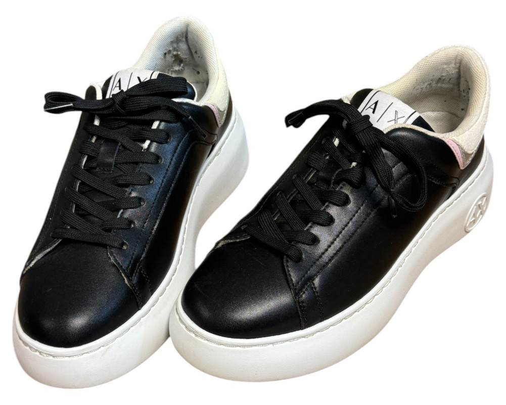 Armani Exchange  TRAMPKI  damskie 39