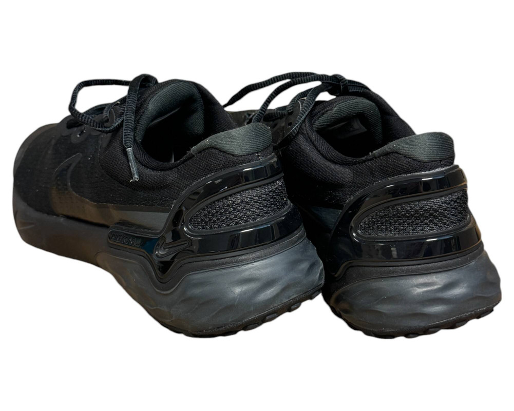 Nike Renev Run 3 BUTY SPORTOWE  męskie 42,5