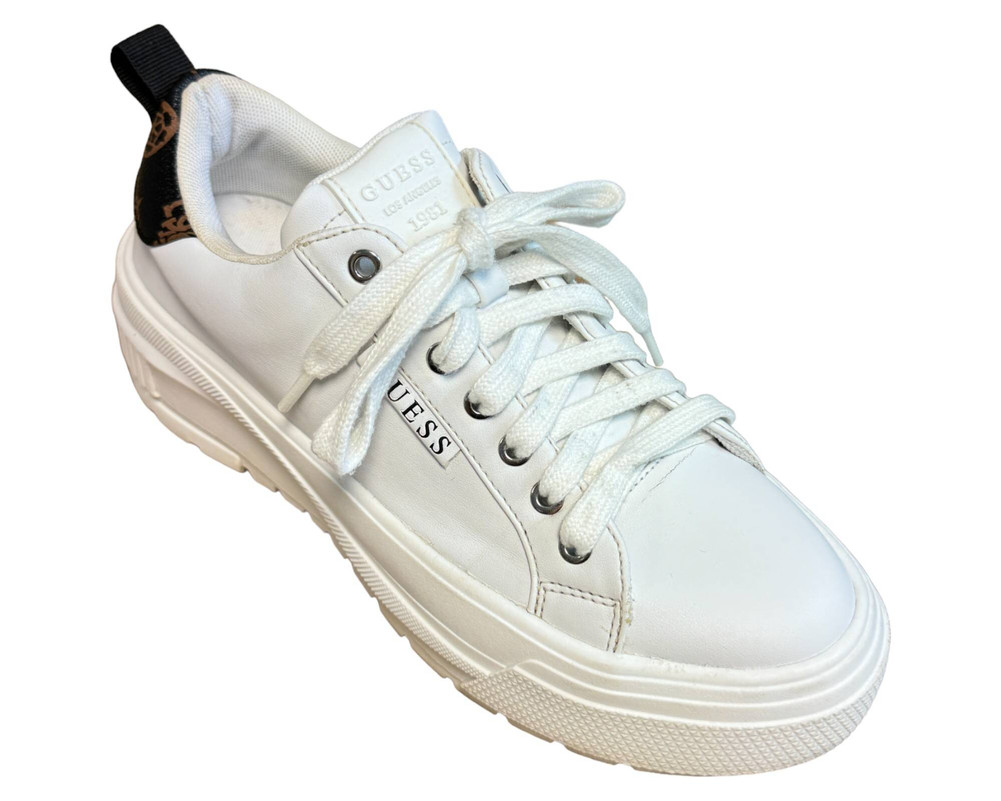 Guess  TRAMPKI  damskie 38