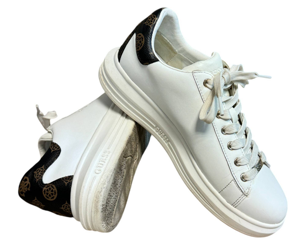 Guess Vibo TRAMPKI  damskie 38