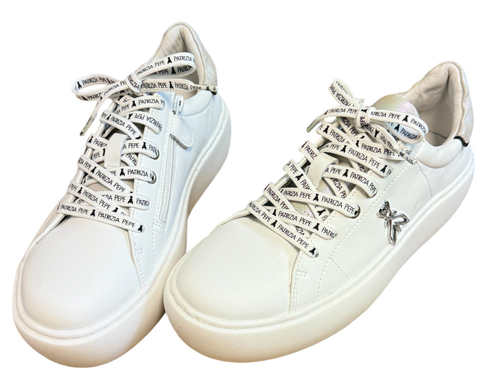 Patrizia Pepe  TRAMPKI  dziecięce 38