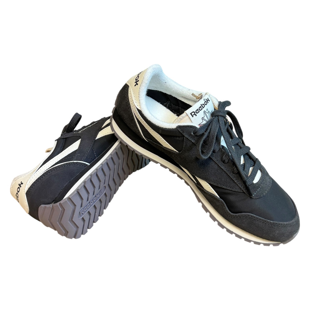 Reebok Eoss-Classic BUTY SPORTOWE damskie 39/40