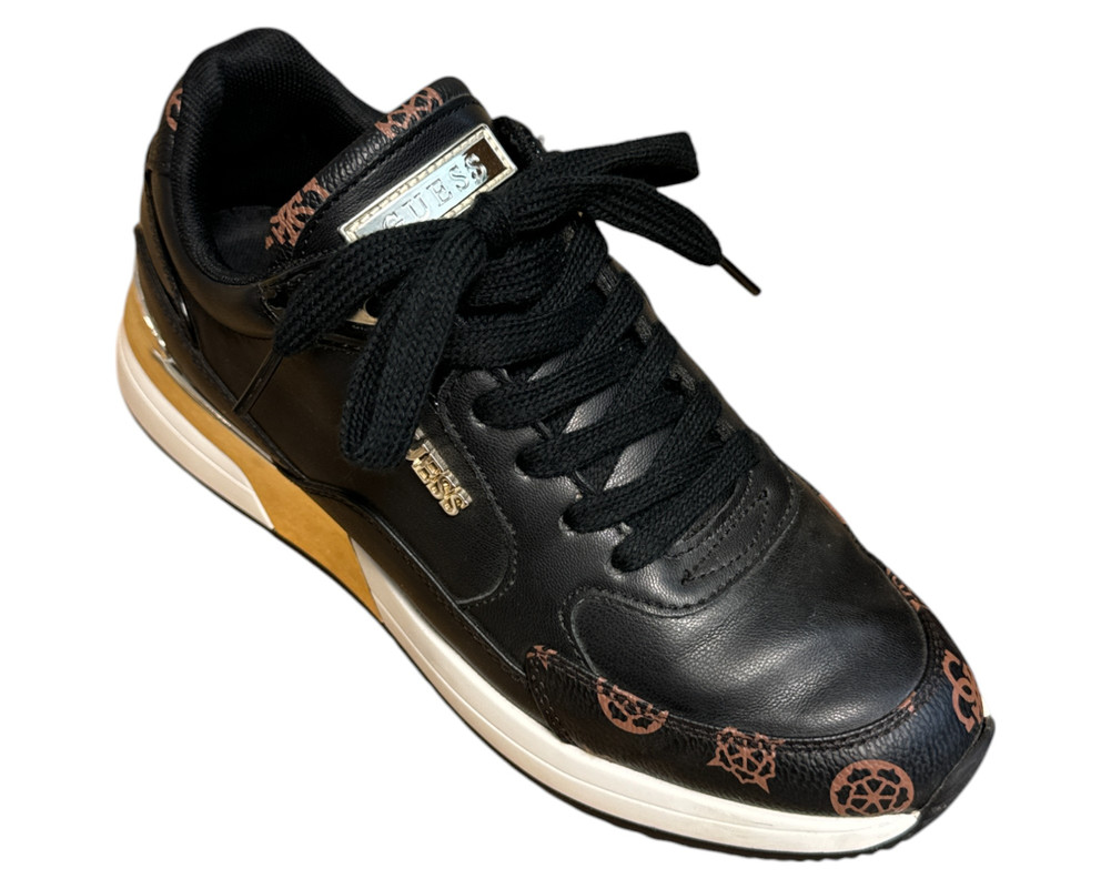 Guess Moxea BUTY SPORTOWE  damskie 39