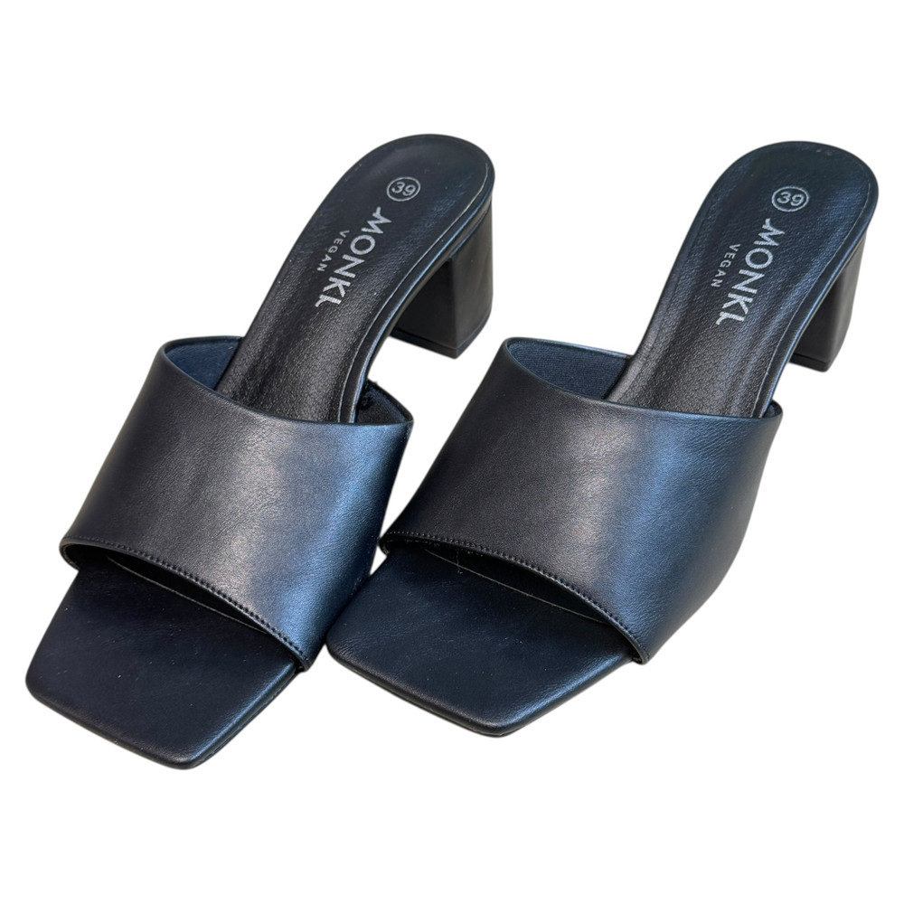 Monki KLAPKI damskie 39