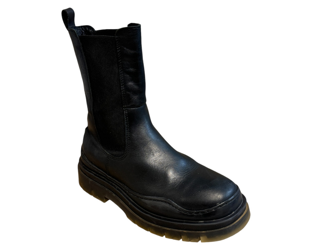 BOTKI Skórzane damskie 38