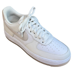 Nike AIR FORCE 1 '07 LV8 BUTY SPORTOWE damskie 41/42