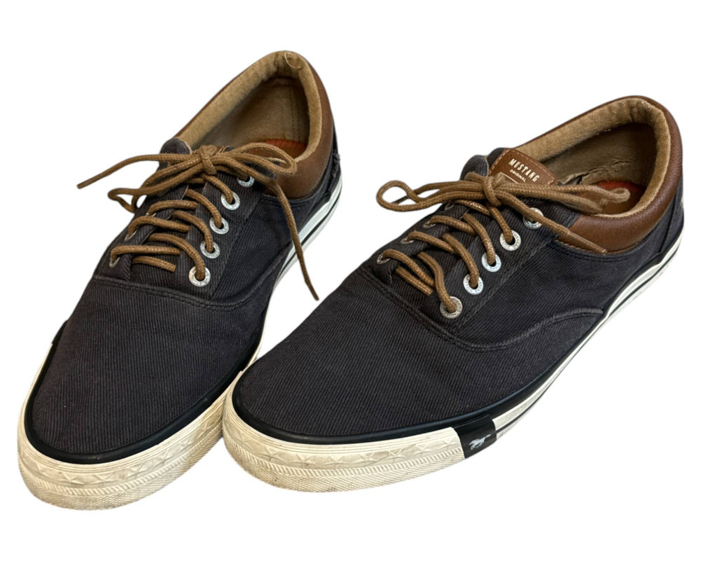 Mustang  TRAMPKI  męskie 43