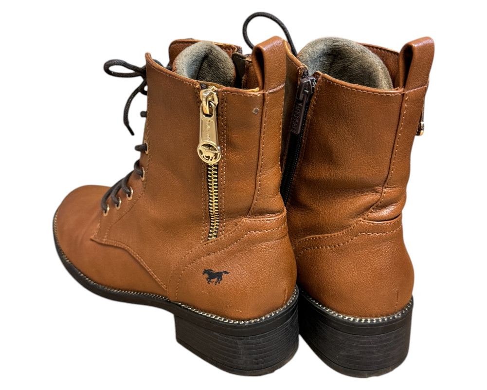 Mustang  BOTKI  damskie 38